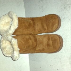 Cozy Fleece Suede Style Winter Boot EUC